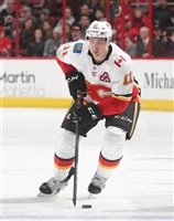 Mikael Backlund Sweatshirt #3578999