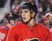 Mikael Backlund Longsleeve T-shirt #3579075