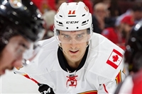 Mikael Backlund Longsleeve T-shirt #3579127