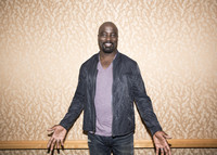 Mike Colter t-shirt #2614388