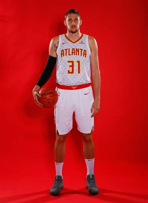 Mike Muscala Poster 3429364