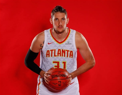 Mike Muscala Poster 3429375