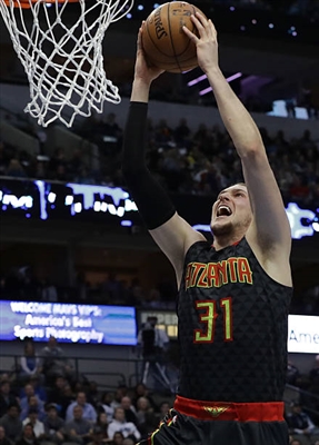 Mike Muscala Poster 3429378