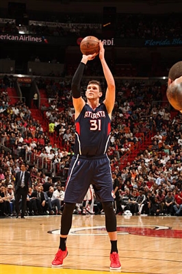Mike Muscala Poster 3429380
