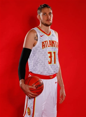 Mike Muscala Poster 3429393
