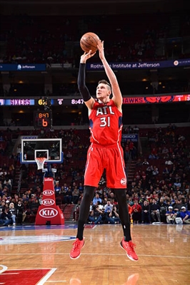 Mike Muscala Poster 3429408
