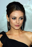 Mila Kunis Longsleeve T-shirt #1964239