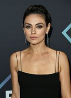 Mila Kunis Longsleeve T-shirt #3792049