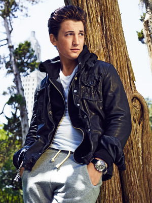 Miles Teller Mouse Pad 2435626