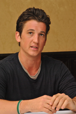 Miles Teller Mouse Pad 2487436