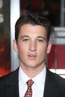 Miles Teller Longsleeve T-shirt #2783137