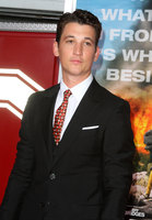 Miles Teller Longsleeve T-shirt #2783143
