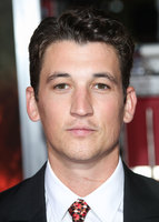 Miles Teller Sweatshirt #2783257