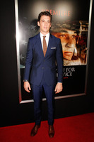 Miles Teller Longsleeve T-shirt #2838639