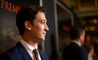 Miles Teller Longsleeve T-shirt #2838755