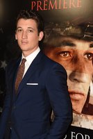 Miles Teller Longsleeve T-shirt #2838757