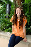 Miley Cyrus Longsleeve T-shirt #2234531