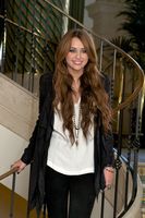 Miley Cyrus t-shirt #2247079