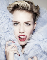 Miley Cyrus t-shirt #2639334