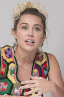 Miley Cyrus hoodie #2736588