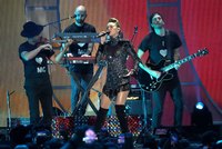 Miley Cyrus t-shirt #2800177