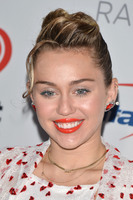Miley Cyrus Sweatshirt #2800205