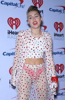 Miley Cyrus longsleeve t-shirt #2800290