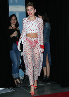 Miley Cyrus Longsleeve T-shirt #2800433
