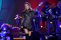 Miley Cyrus tote bag #G1042571