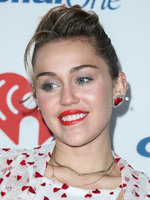Miley Cyrus hoodie #2800492