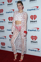 Miley Cyrus tote bag #G1042601