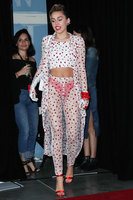 Miley Cyrus longsleeve t-shirt #2800587