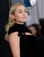 Miley Cyrus mug #G1480933