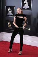 Miley Cyrus Longsleeve T-shirt #3238860