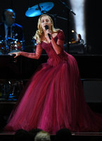 Miley Cyrus Sweatshirt #3238932