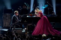 Miley Cyrus longsleeve t-shirt #3239014