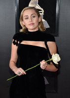 Miley Cyrus t-shirt #3239050