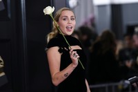 Miley Cyrus tote bag #G1481190
