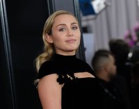 Miley Cyrus tote bag #G1481209