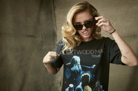 Miley Cyrus Longsleeve T-shirt #3302286
