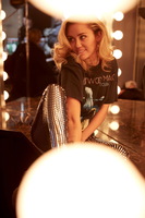 Miley Cyrus Longsleeve T-shirt #3678446