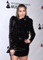Miley Cyrus Sweatshirt #3769897