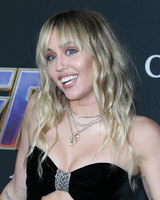 Miley Cyrus tote bag #G2454007