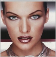 Milla Jovovich Sweatshirt #1327694
