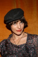 Milla Jovovich t-shirt #1372045