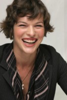 Milla Jovovich Sweatshirt #1422727