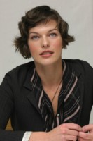 Milla Jovovich Sweatshirt #1422735