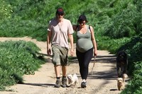 Milla Jovovich Sweatshirt #2742980