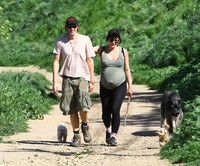 Milla Jovovich Sweatshirt #2742995