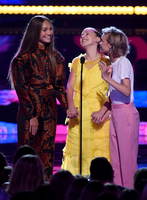Millie Bobby Brown Longsleeve T-shirt #2792850